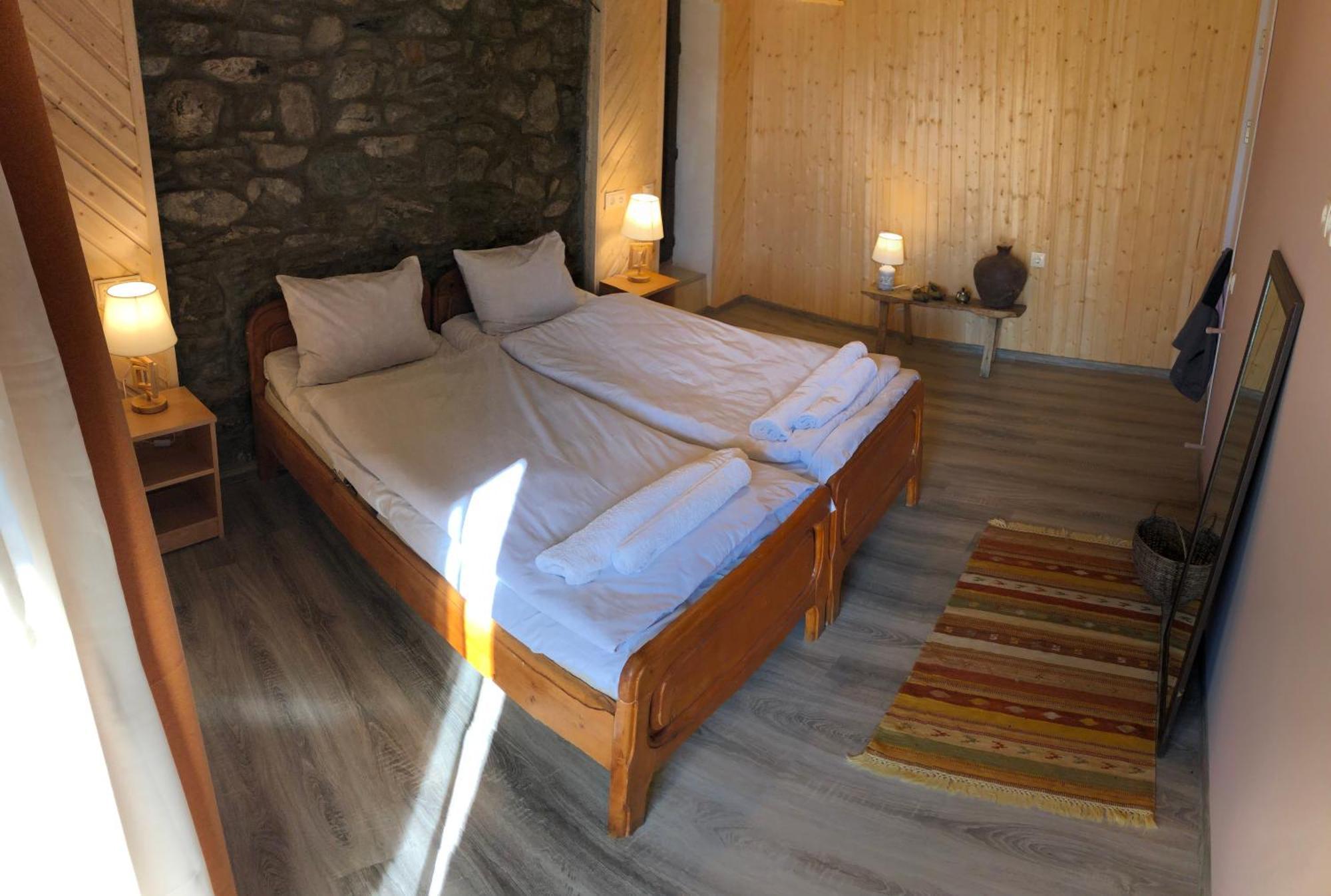 Guest House Keti Margiani Mestia Dış mekan fotoğraf