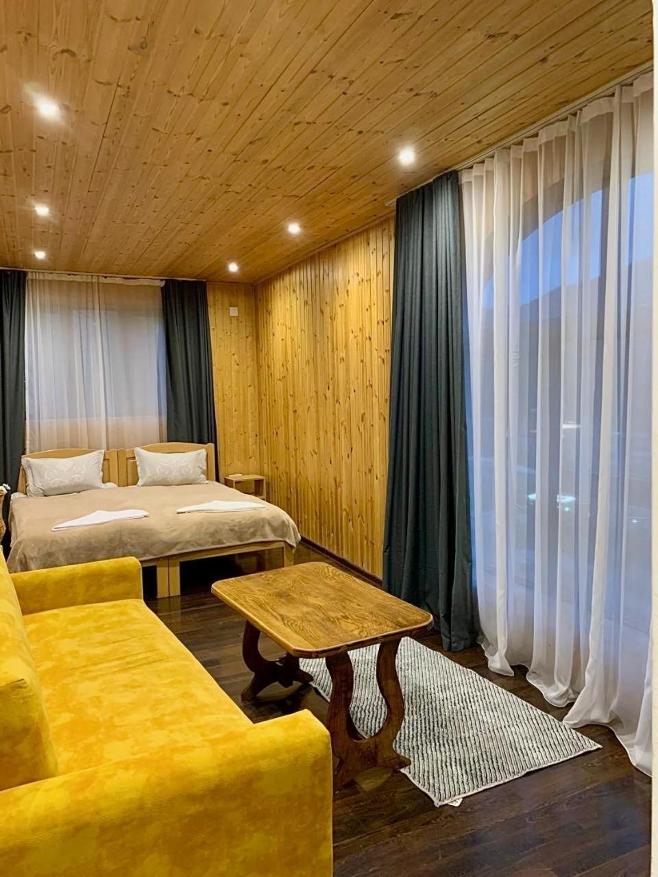 Guest House Keti Margiani Mestia Dış mekan fotoğraf