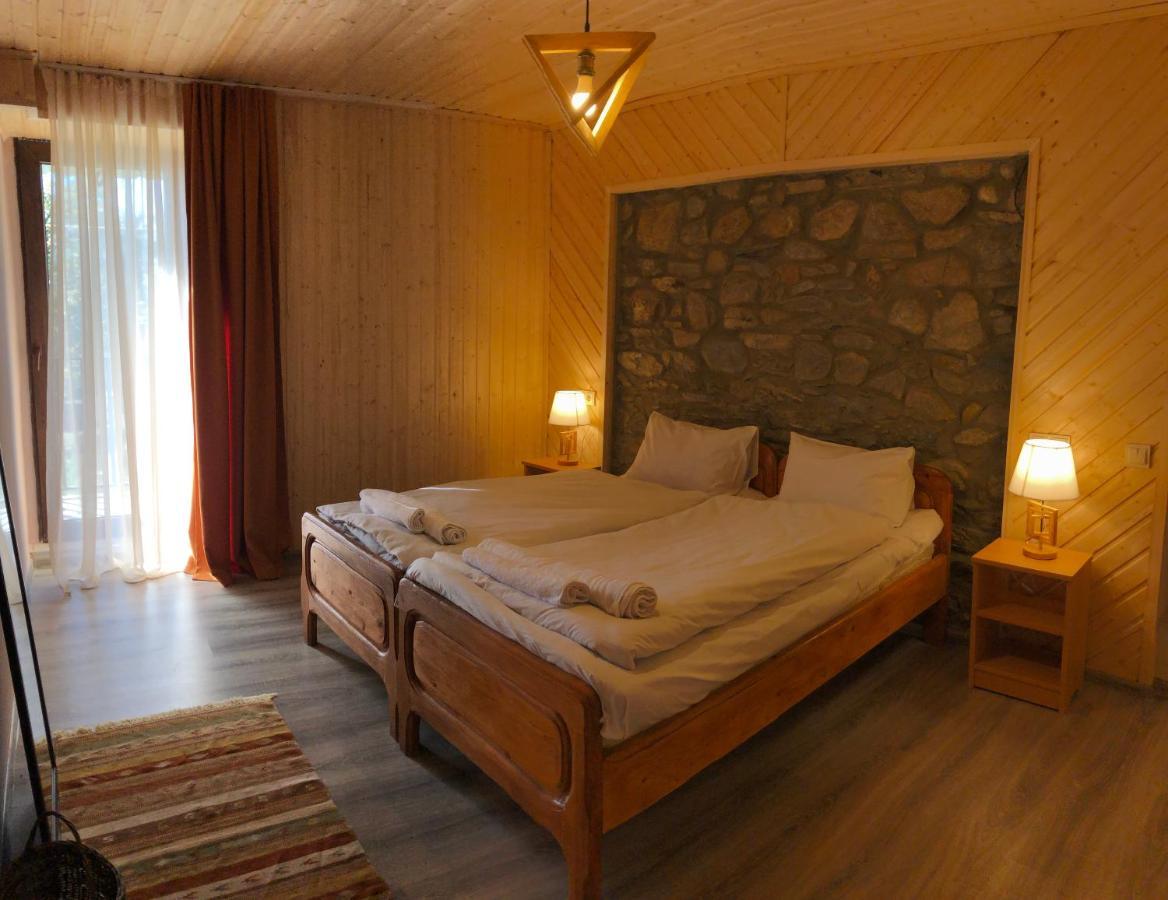 Guest House Keti Margiani Mestia Dış mekan fotoğraf