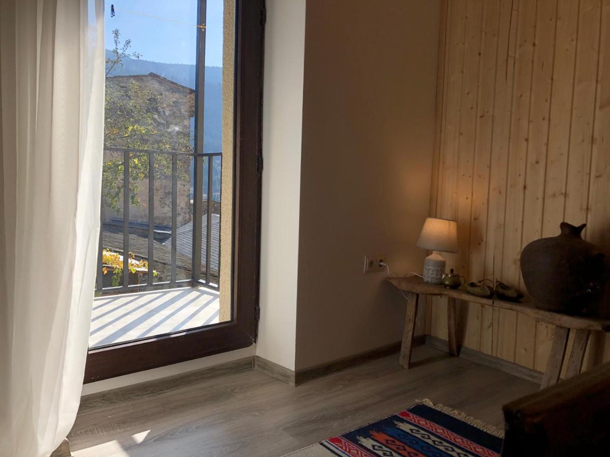Guest House Keti Margiani Mestia Dış mekan fotoğraf